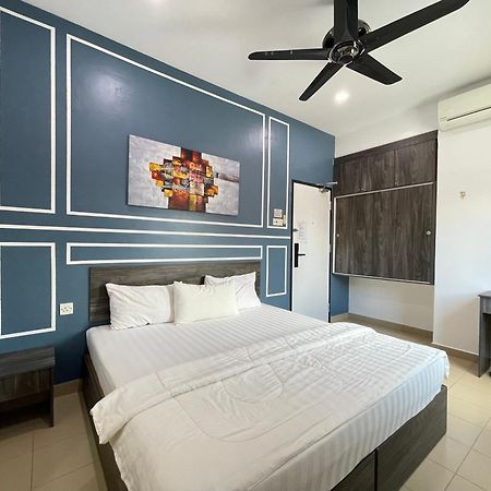 Mr Homestay Hotelstyle Room Teluk Intan Exteriör bild