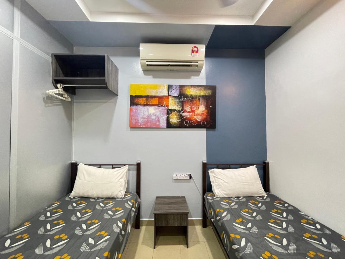 Mr Homestay Hotelstyle Room Teluk Intan Exteriör bild