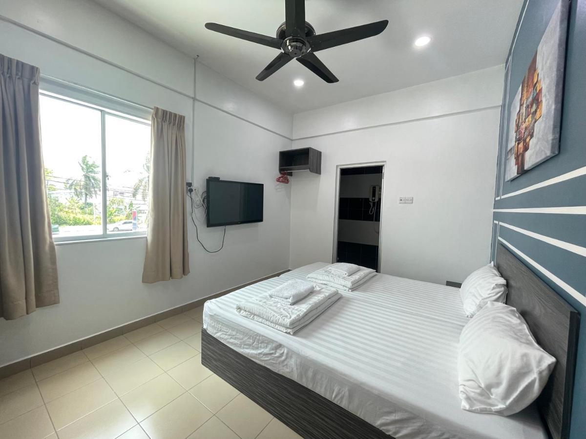 Mr Homestay Hotelstyle Room Teluk Intan Exteriör bild