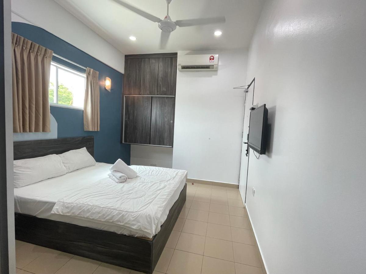 Mr Homestay Hotelstyle Room Teluk Intan Exteriör bild