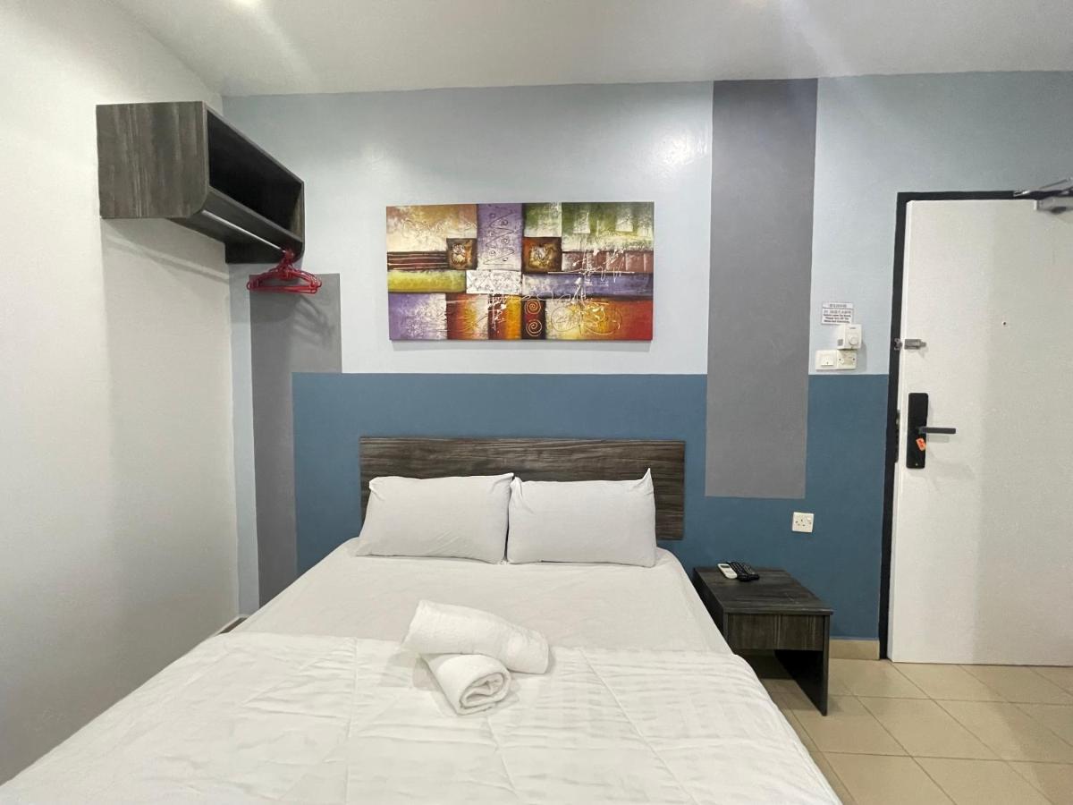 Mr Homestay Hotelstyle Room Teluk Intan Exteriör bild