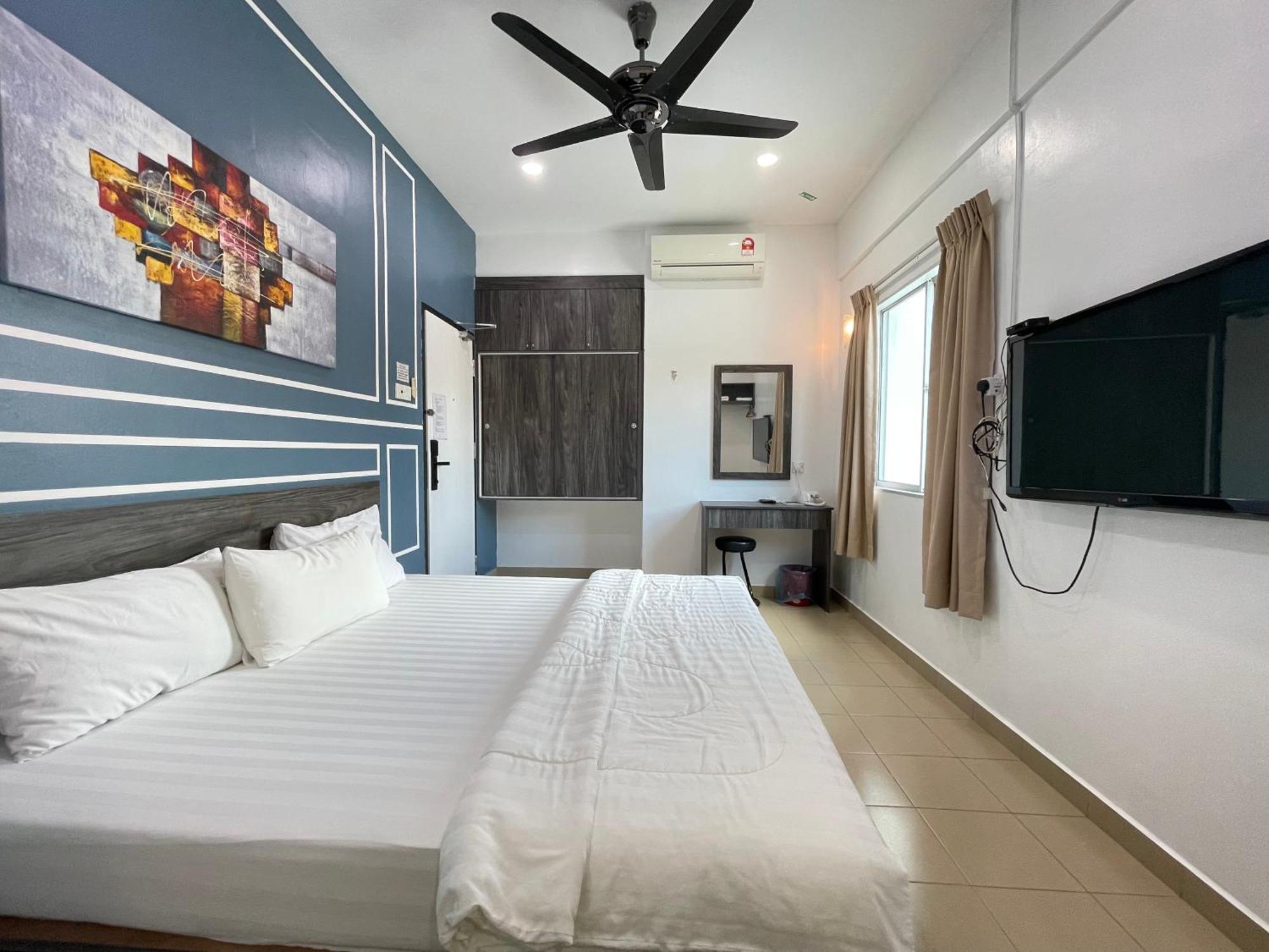 Mr Homestay Hotelstyle Room Teluk Intan Exteriör bild