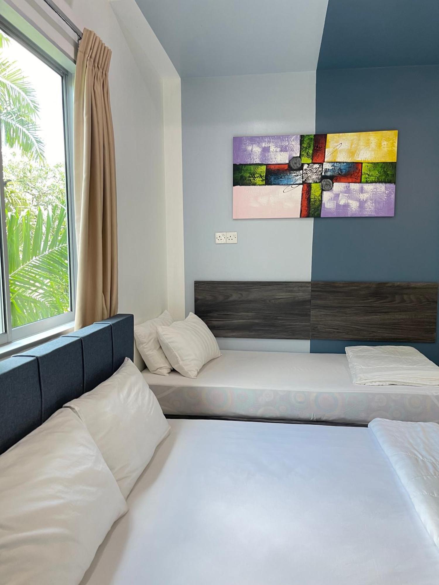 Mr Homestay Hotelstyle Room Teluk Intan Exteriör bild