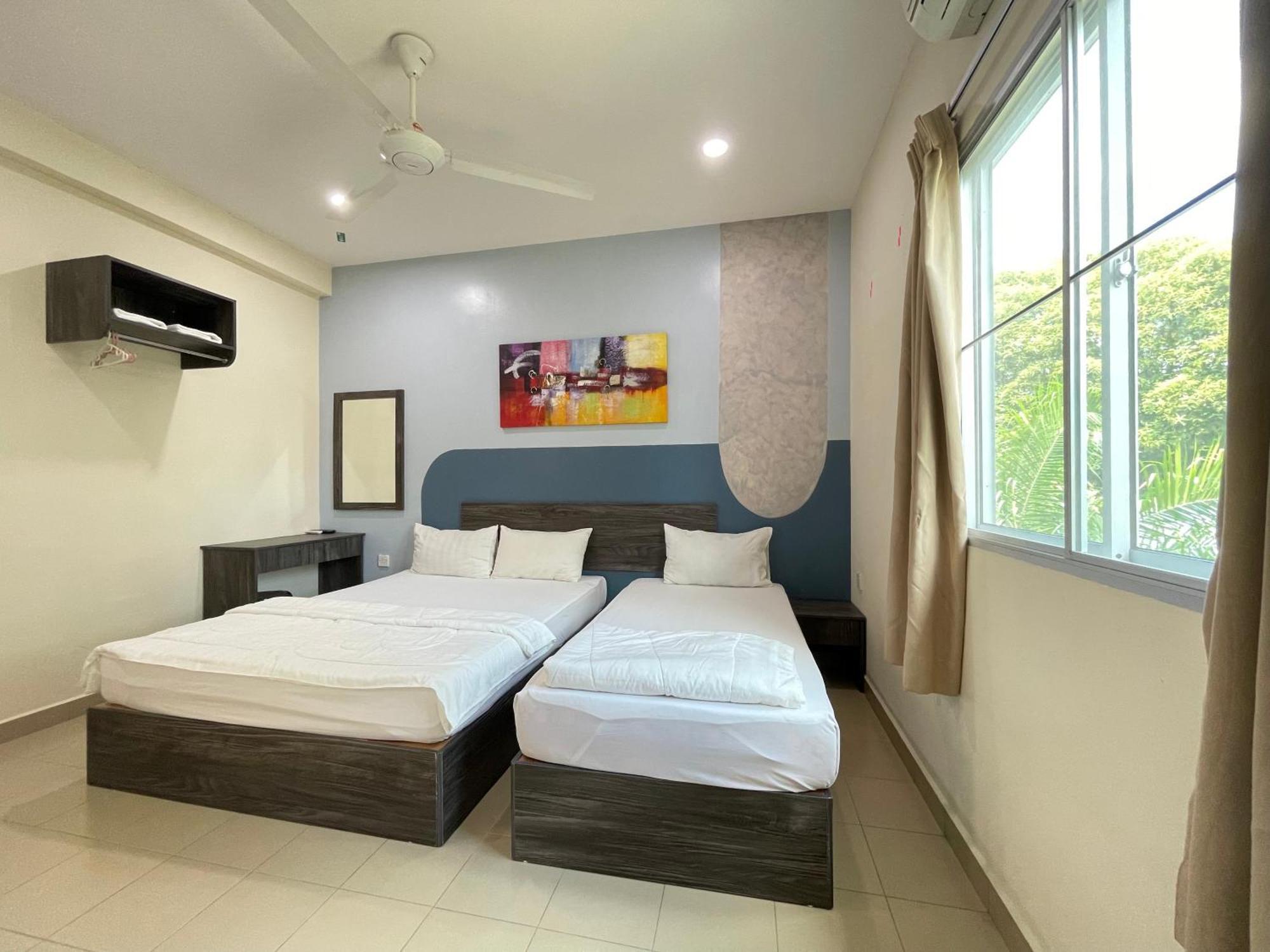 Mr Homestay Hotelstyle Room Teluk Intan Exteriör bild